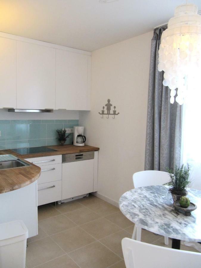 Ferienwohnung Lac 康斯坦茨 外观 照片