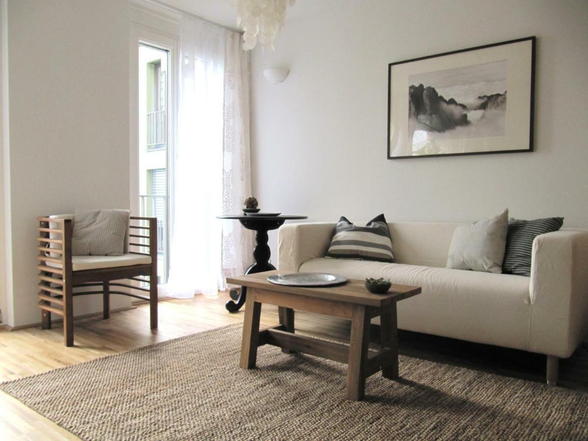 Ferienwohnung Lac 康斯坦茨 外观 照片